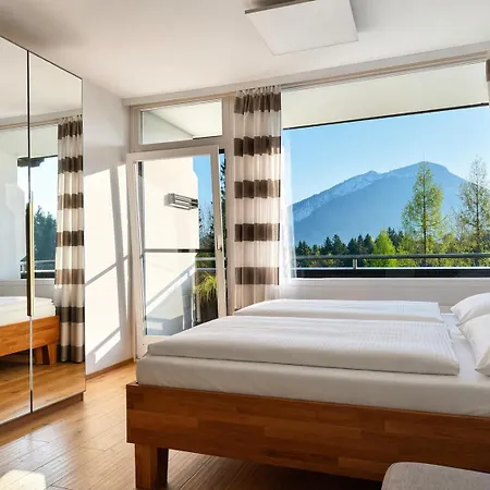 Panorama Apartment *